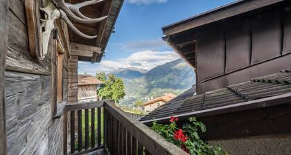 Ferienhaus "Lärchnhittl" mit Bergblick, WLAN, Balkon, Terrasse & Garten