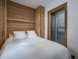 3 habitaciones, wifi gratis y ropa de cama 