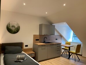Einzelzimmer | Schreibtisch, kostenloses WLAN, Bettwäsche