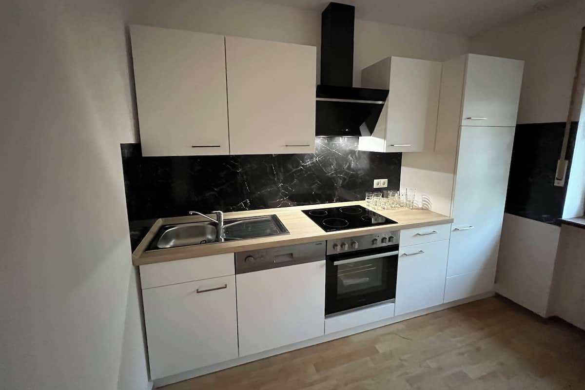 Basic Condo | In-room dining