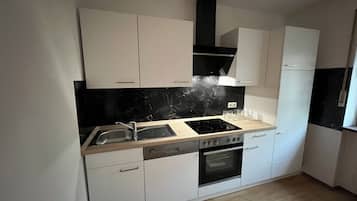 Basic Condo | In-room dining