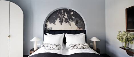 Small Room | Salle de bain | Douche, douche cascade, articles de toilette écologiques