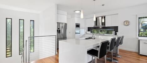 Fridge, microwave, dishwasher, toaster