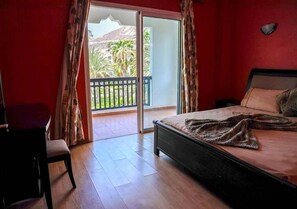 3 chambres, draps fournis