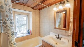 Towels, toilet paper