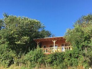 Exterior - Luxury cabin with covered terrace and panoramic view (Saizy)