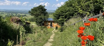 Luxury cabin with covered terrace and panoramic view
