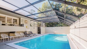 Pool - 4 Firethorn Way - 6 Bedroom, 3rd Row, South Forest Beach Home (Hilton Head Island)