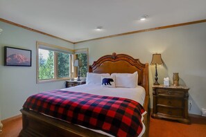 4 Schlafzimmer, Schreibtisch, Bügeleisen/Bügelbrett, Reisekinderbett