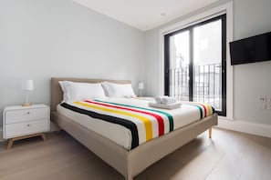 1 habitación, tabla de planchar con plancha, wifi y ropa de cama