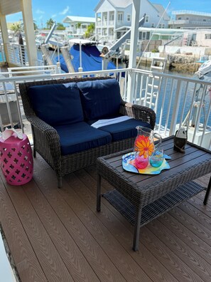 Property grounds - Boater's Paradise !  Enjoy the sunsets from your covered patio... (Tavernier)