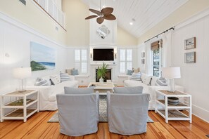 Televisión y futbolito