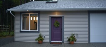 A complete self contained one bedroom apartment.