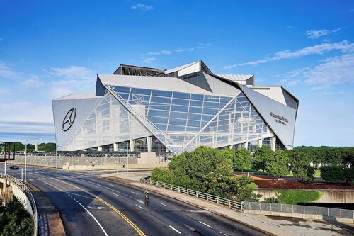 Easy Walk to Downtown Attractions & WORLD CUP!
