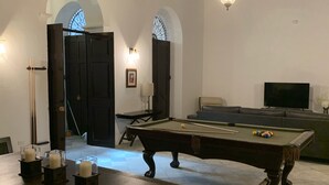 غرفة الألعاب