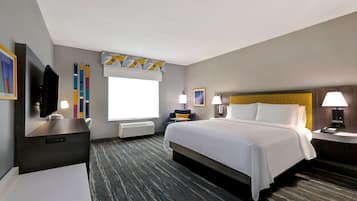 Caja de seguridad en la habitación, escritorio y cortinas blackout