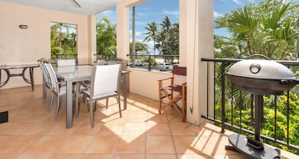 Large Beachfront Apartment