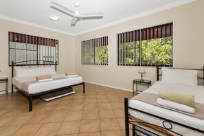 2 habitaciones, tabla de planchar con plancha y wifi gratis 