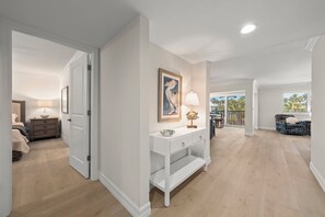 Unclassified image, 5 of 56, button