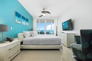 2 chambres, fer et planche à repasser, lit de bébé portatif