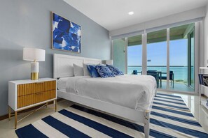 2 habitaciones, tabla de planchar con plancha y cuna de viaje 