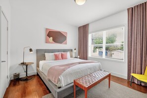 1 bedroom, iron/ironing board, travel cot, free WiFi