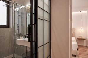 Hair dryer, towels - Charitos Boutique Apartment, Kolonaki (Athina)
