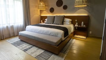 4 bedrooms, WiFi, bed sheets