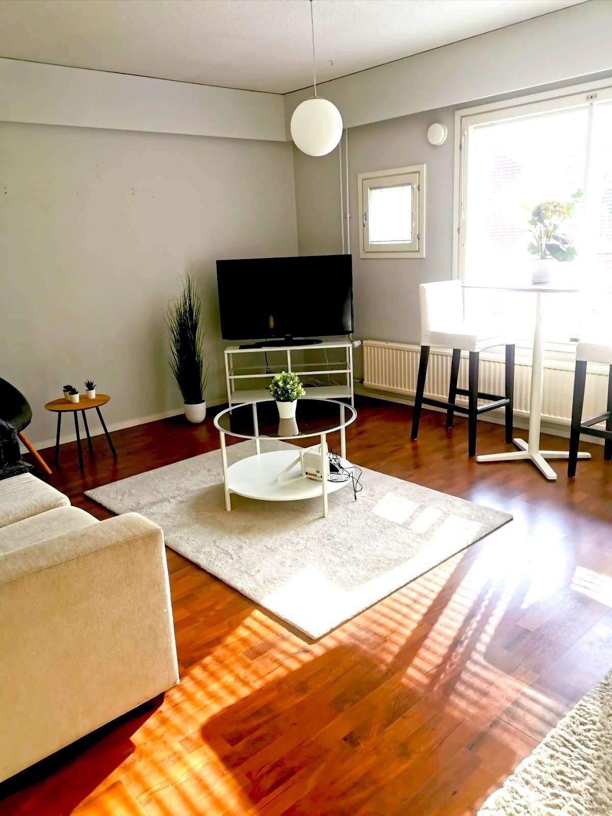 City Room | Individually decorated, individually furnished, desk, laptop workspace