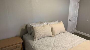 2 Schlafzimmer, Bügeleisen/Bügelbrett, WLAN