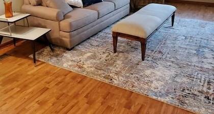 Cute 3BR 3BA Handicap Acc BR and BA WIFI SMART TV