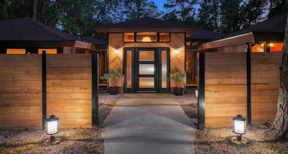 Lakeshore Lodge - Waterfront at Lake Sam Rayburn