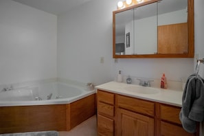 Soap, toilet paper - West Green Meadows (Dryfork)