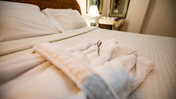 2 chambres, fer et planche à repasser, lit parapluie, Wi-Fi gratuit