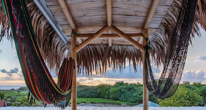 Mango House Ayampe