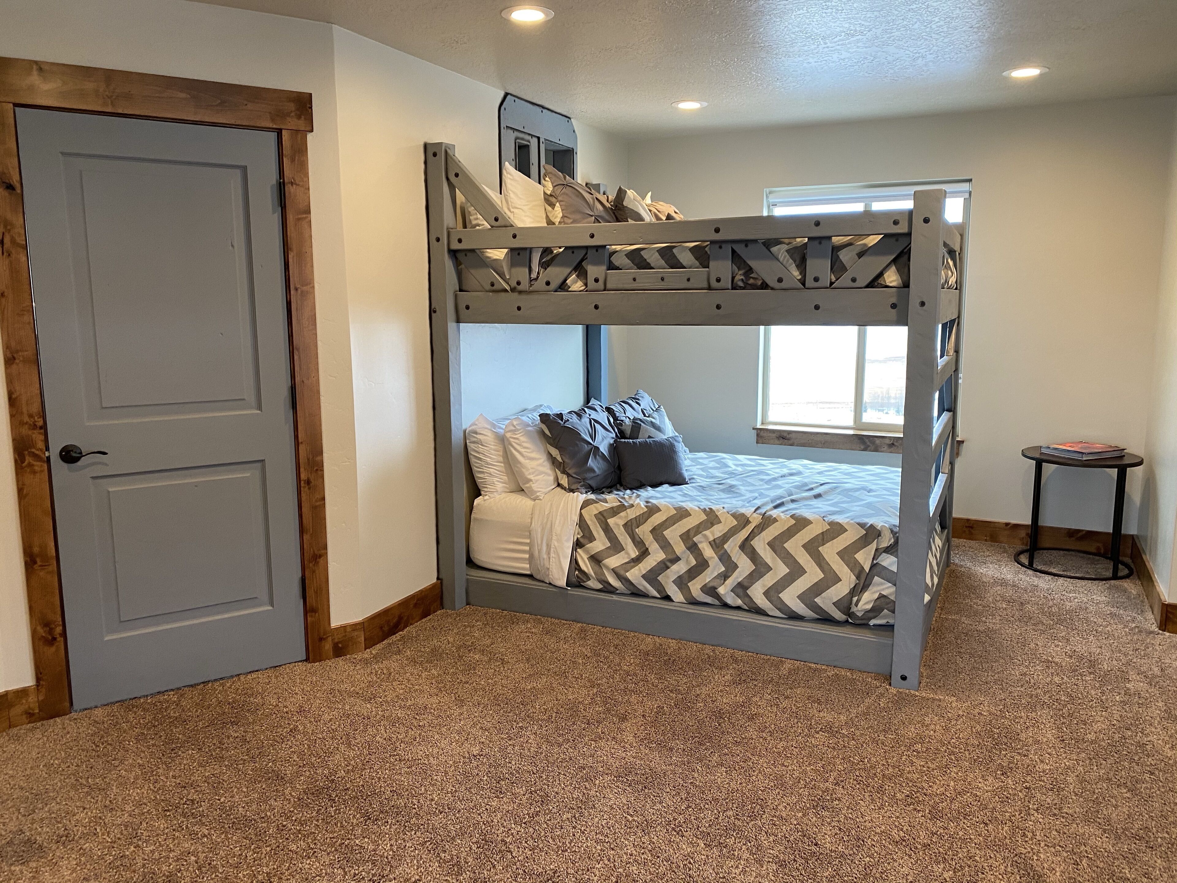 7 Schlafzimmer, Bügeleisen/Bügelbrett, Reisekinderbett, kostenloses WLAN