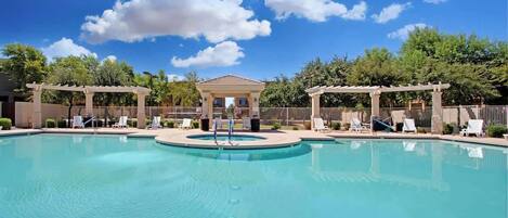 Outdoor pool, a heated pool