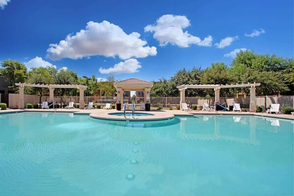 Outdoor pool, a heated pool