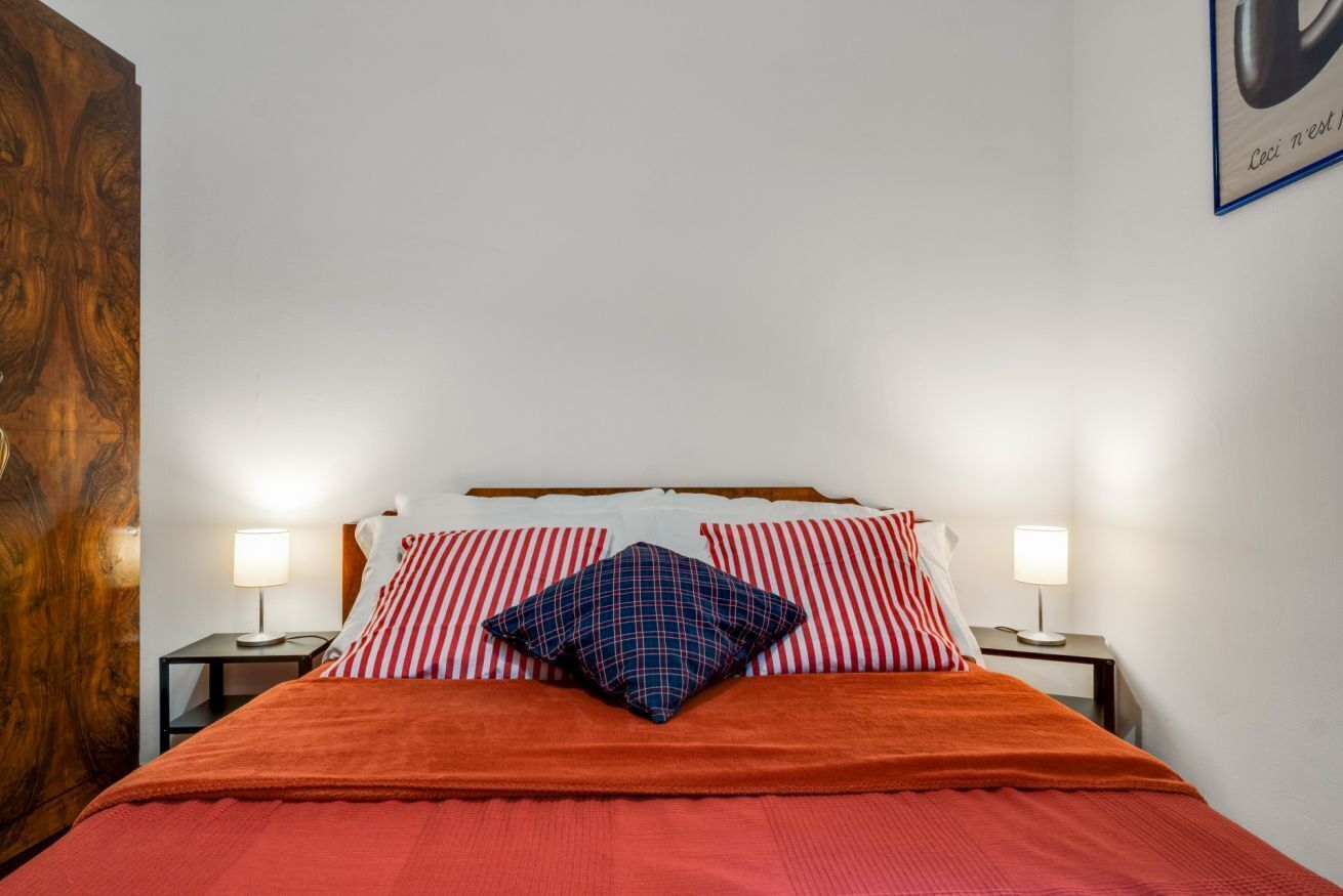 2 chambres, fer et planche à repasser, accès Internet