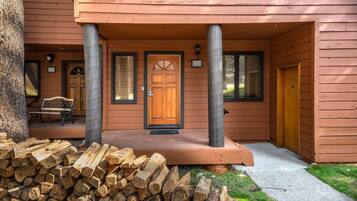 Townhome, 2 Bedrooms (Helios S #5) | Exterior