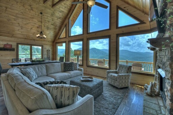 TV, fireplace, offices