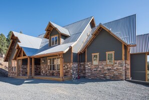 Studio (Multiple Bedrooms) | Property amenity - Abbey Lodge by Ruidoso Vacation Rentals (Ruidoso)