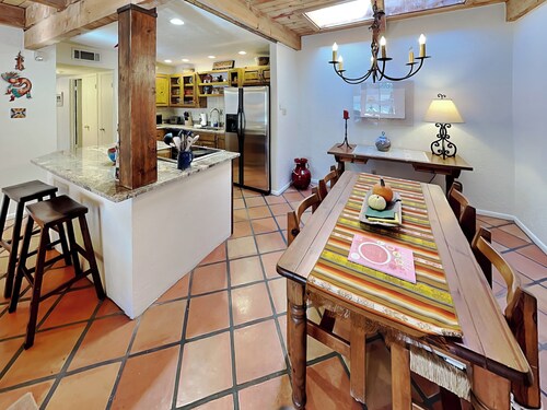 Artist Road by Kokopelli Property Management