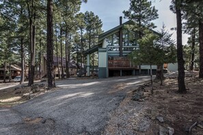 Studio (3 Bedrooms) | Property amenity - Alto Chalet by Ruidoso Vacation Rentals (Alto)