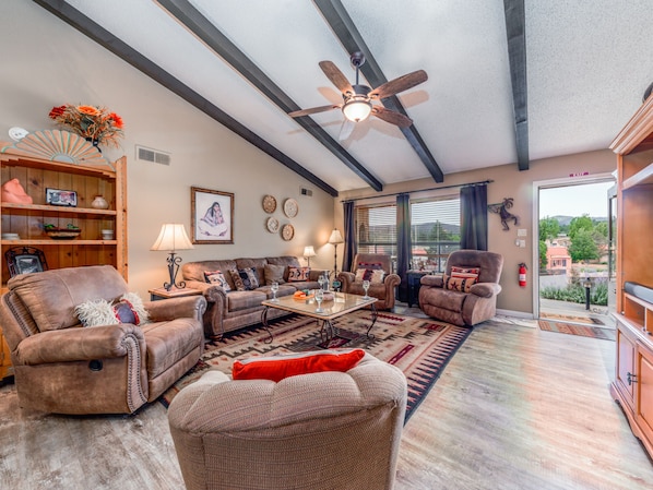 公寓客房 (3 Bedrooms) | 住宿正面