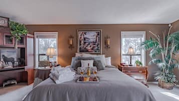 5 bedrooms, individually decorated, individually furnished, free WiFi