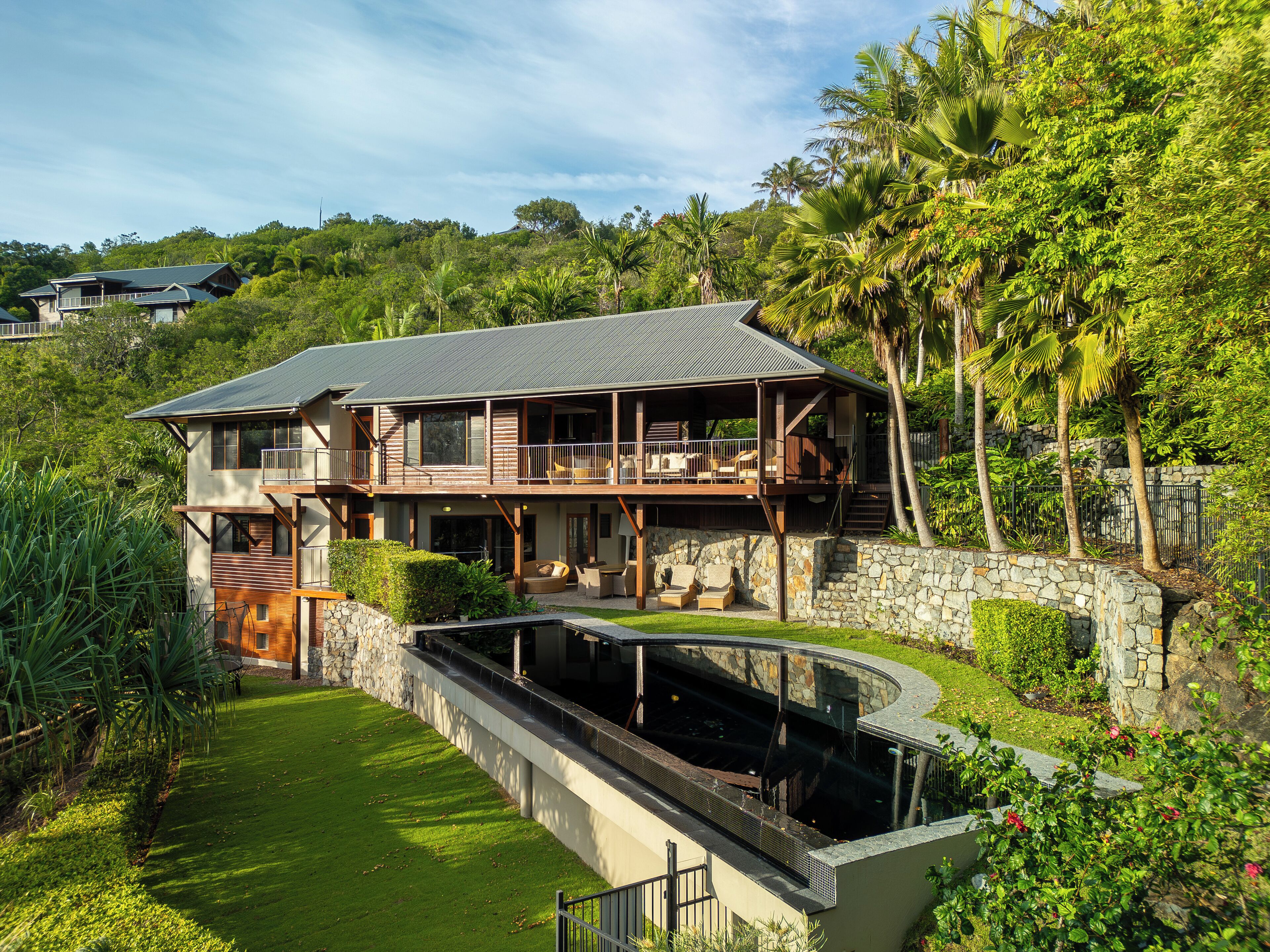 Fachada da propriedade