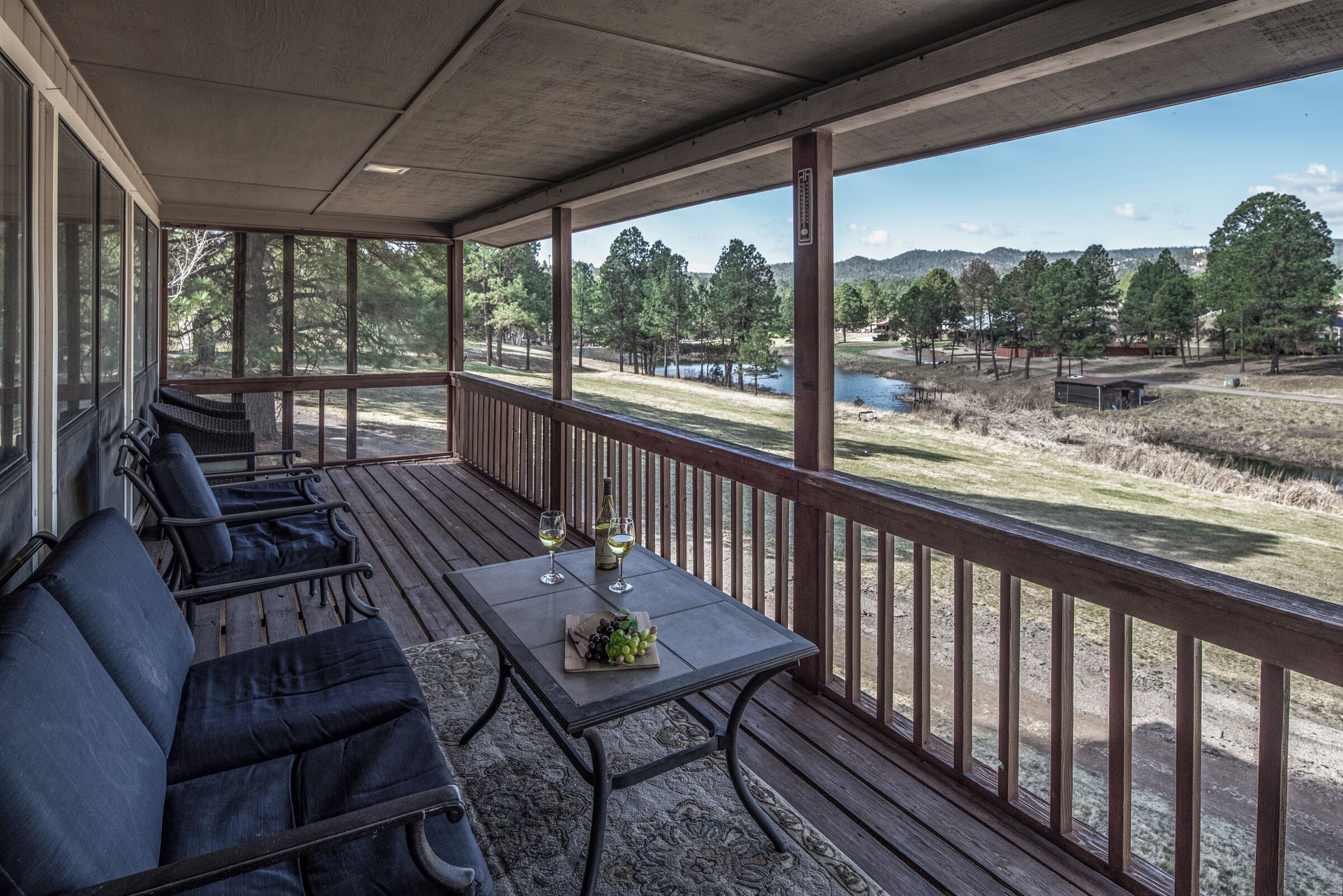 Estudio (5 Bedrooms) | Servicio de la propiedad