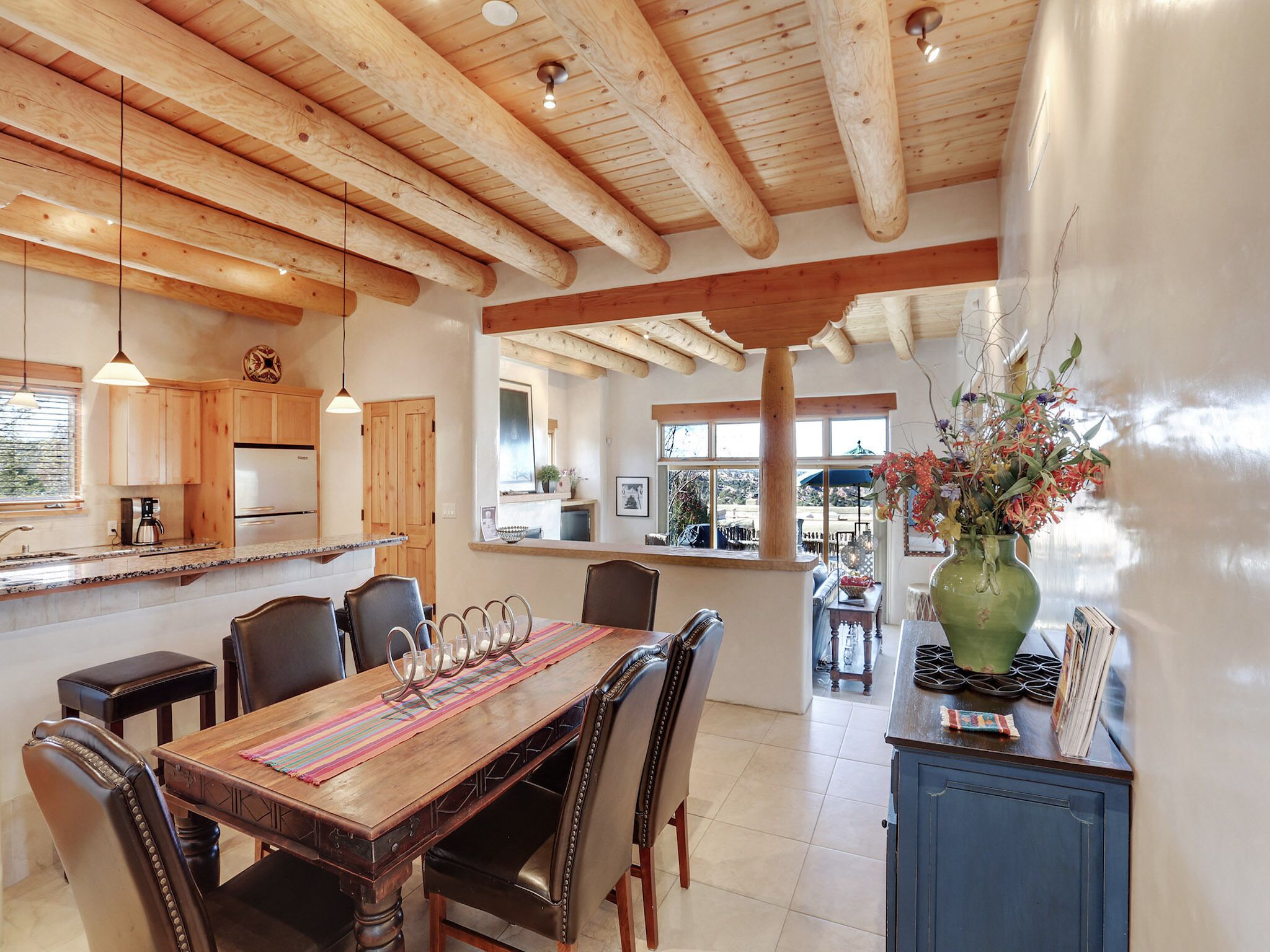 House (3 Bedrooms) | Property amenity