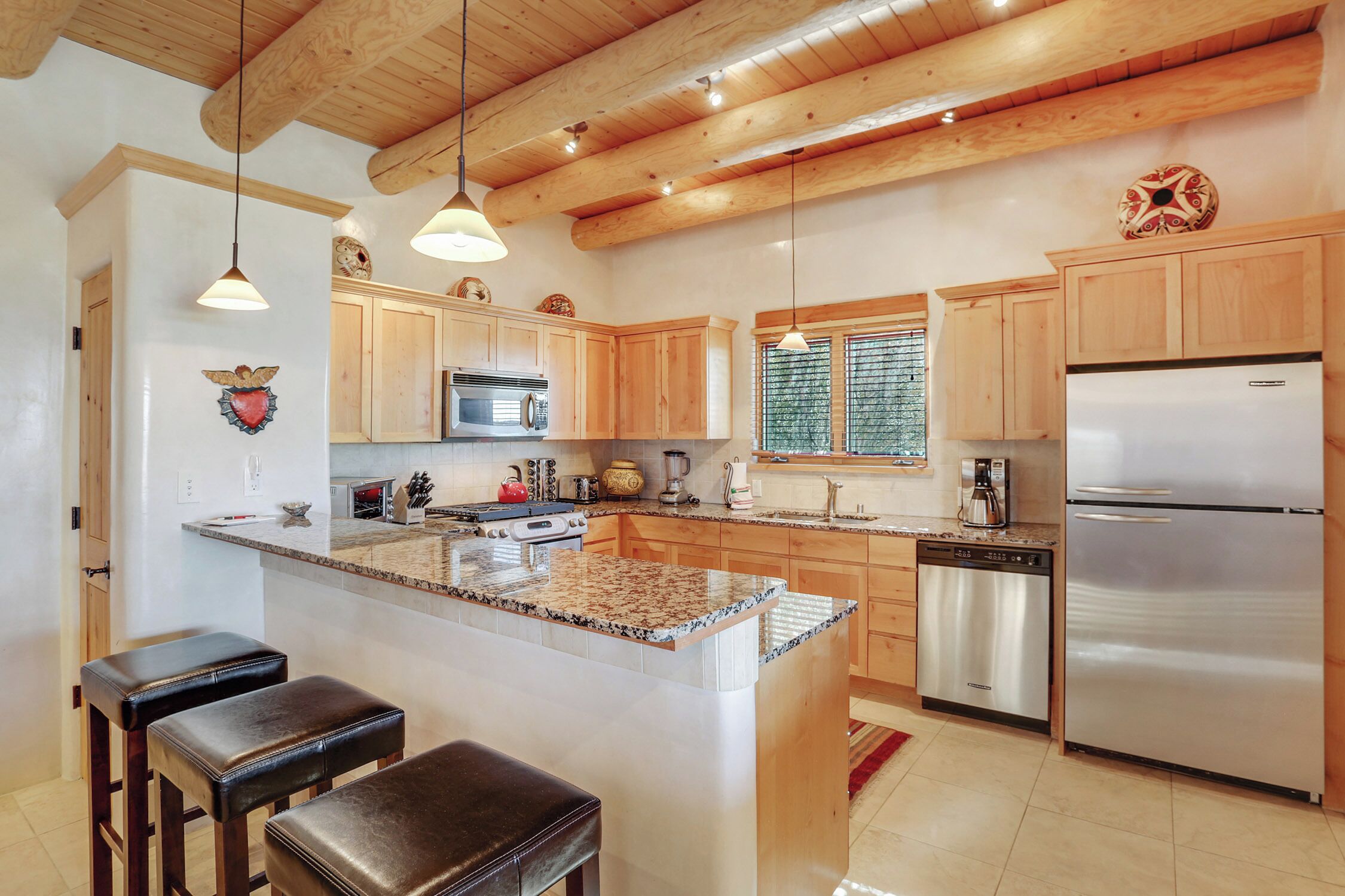 House (3 Bedrooms) | Property amenity